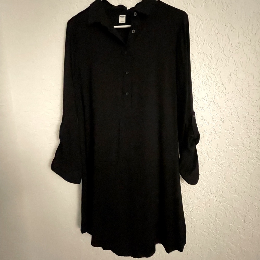 Old navy Long sleeve black midi dress